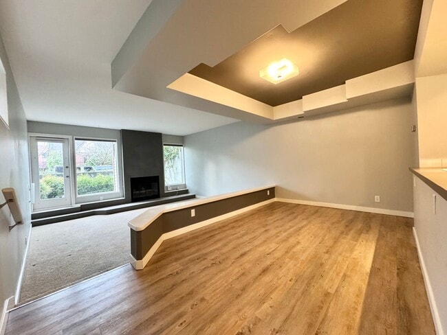 Photo - 1628 42nd Ave E Unit #A