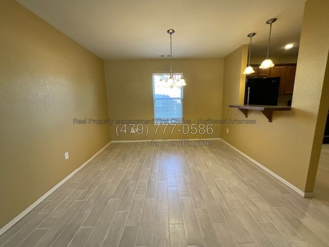 4394 W Sweetgum Ln