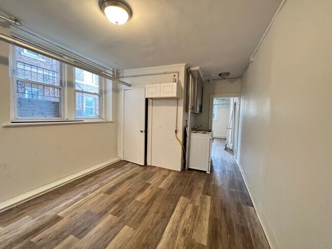 993-999 Stuyvesant Ave A11 - 999 Stuyvesant Ave Apartments Unit A11