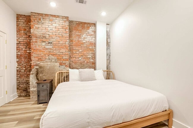 Photo - 1050 Annunciation St Unidad SI ID1272324P