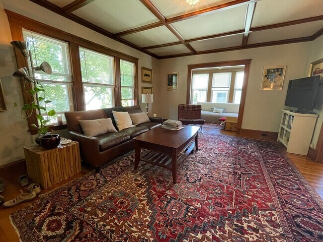 Photo - 62 Newport St Unit 2