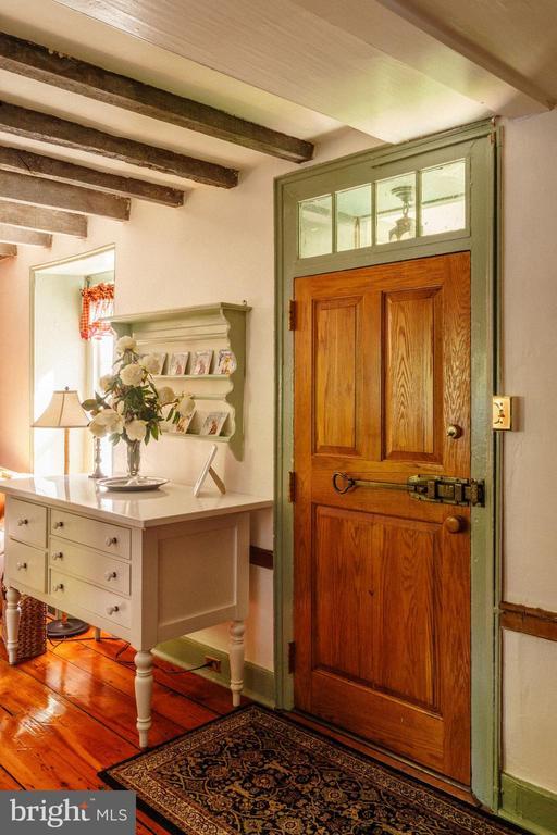 Photo - 2943 Windy Bush Rd