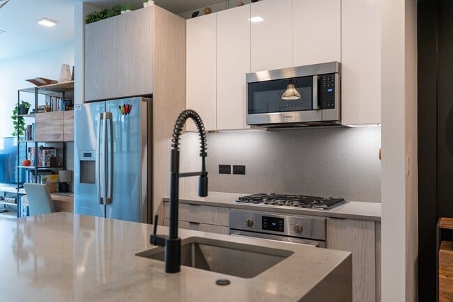 Photo - 2 Sinclair Rd Unit 202