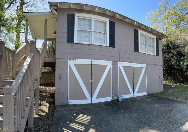 Building Photo - 984 Byron Dr SW Unit B