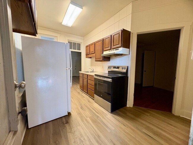 Photo - 218 S Market St Unidad Apt 102