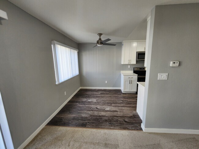 Photo - Midtown Apartments