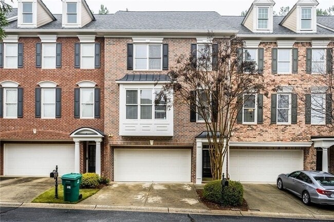 Photo - 600 Vinings Estates Dr SE
