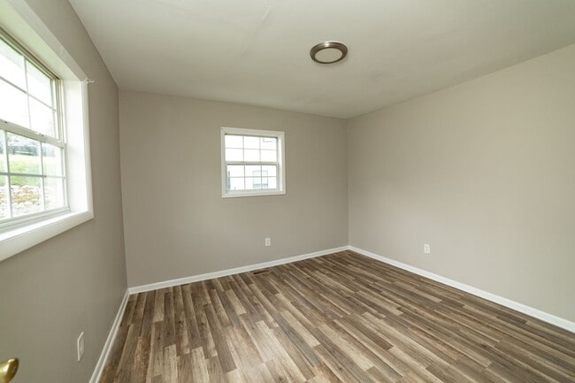 Photo - Charming 4BR/2BA Home in South Nashville –...