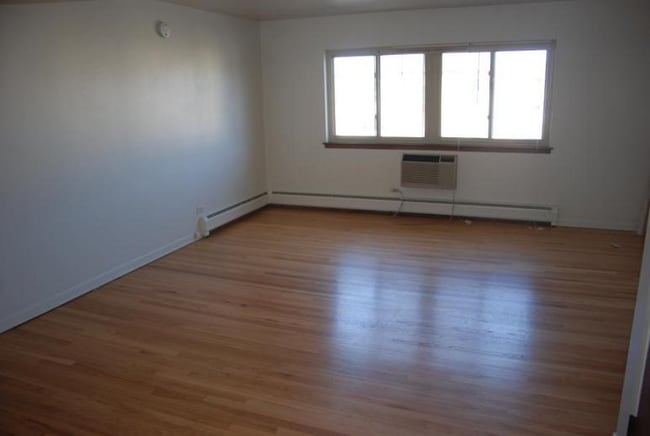 Photo - 9234 Susy Ln Unit 1w