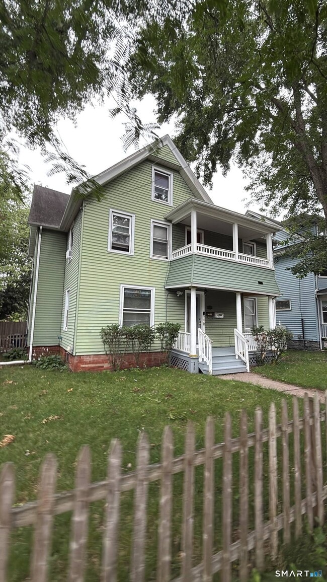 1239 Forest Rd Unit 1