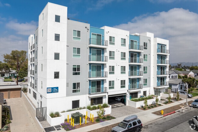 3533 Chesapeake Ave in Gateway