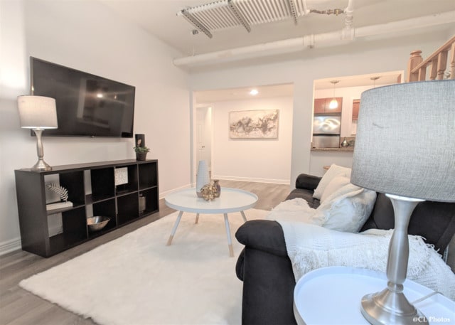 Photo - 4312 N Clarendon Ave Unit 1200