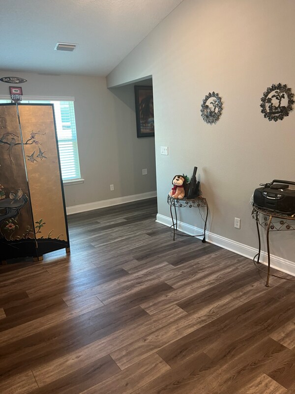 Photo - 8132 Windmill Way