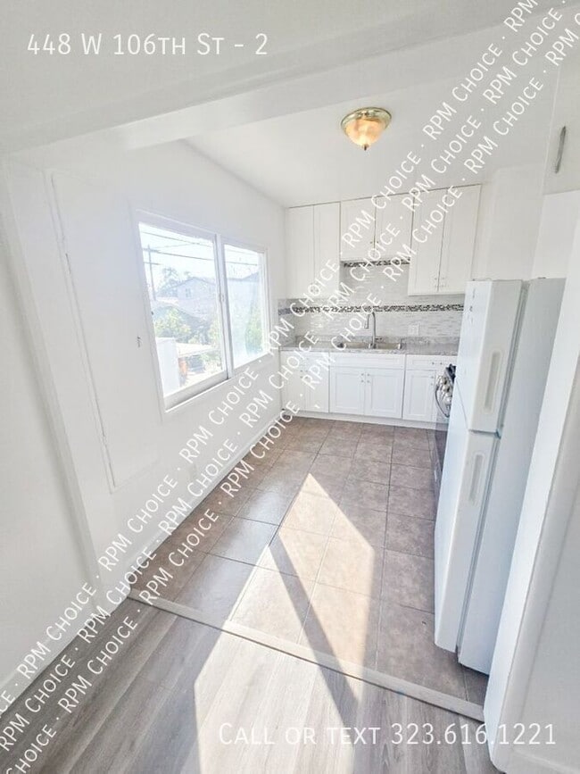 Photo - 448 W 106th St Unidad 2