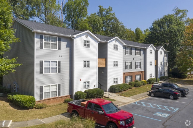 Creekside Apartments - Creekside Apartments