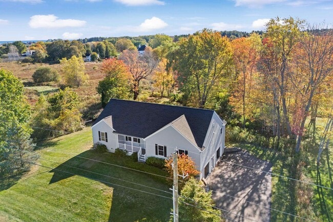 22 Maple Rd