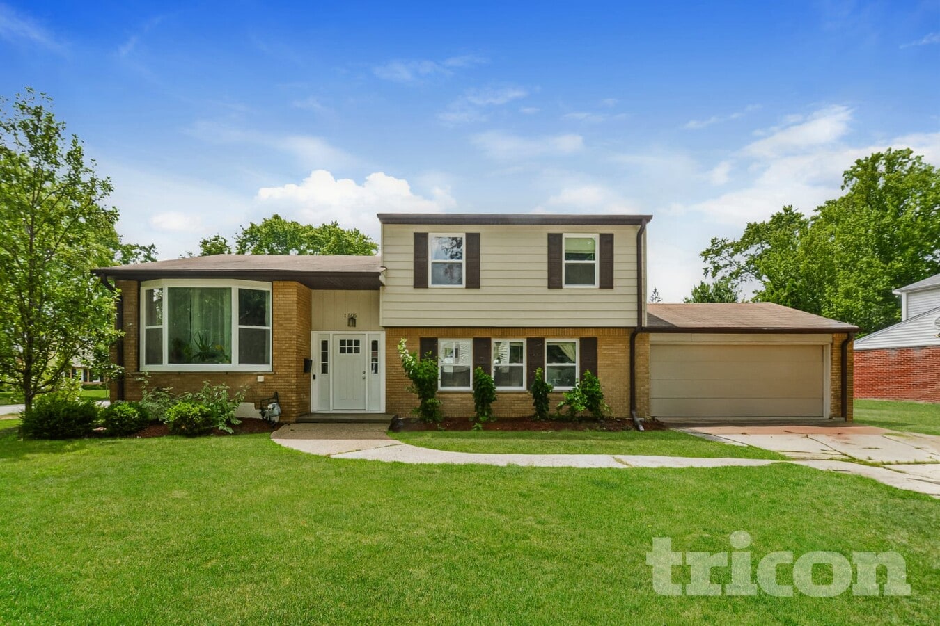 Photo - 1505 E Michele Dr