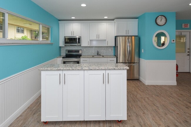 Photo - 1251 NW 13th St Unidad 436