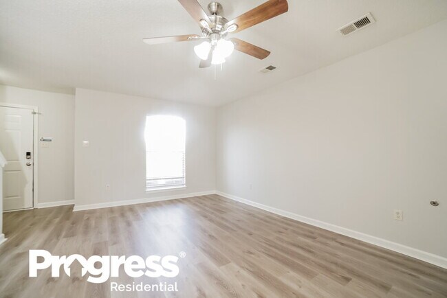 Photo - 4956 Glenalden Cove