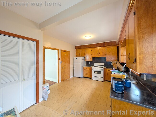100 North St Unit 1