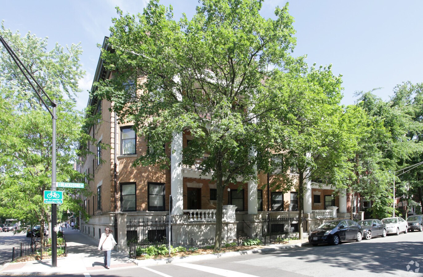 Photo - 5701-5707 S Blackstone Ave