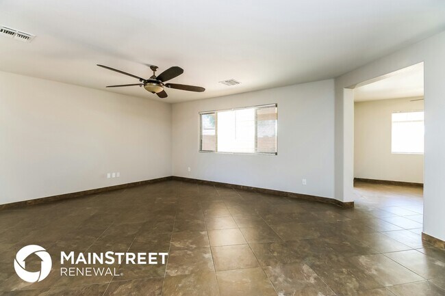 Photo - 41889 W Sunland Dr