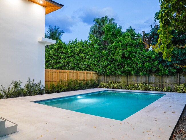 Photo - 6500 SW 84th St