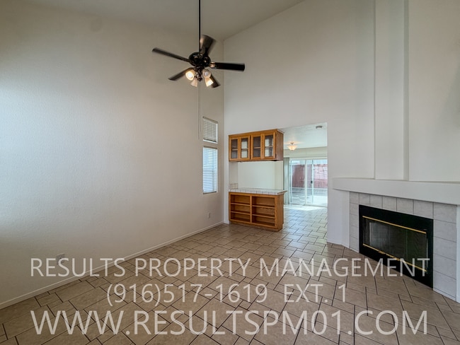 Photo - Great Elk Grove 2 Bedroom plus Loft Home