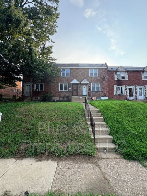 Building Photo - 531 S 4th St