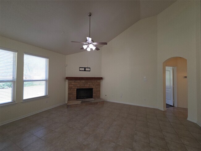 Photo - 4419 Wellington Grove Ln