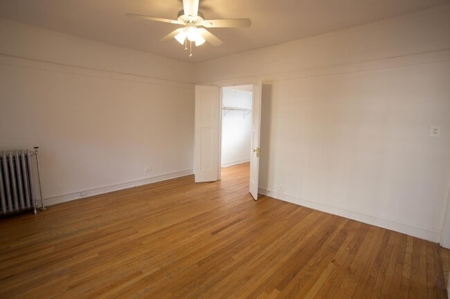 Photo - 5202-5210 S. Cornell Avenue