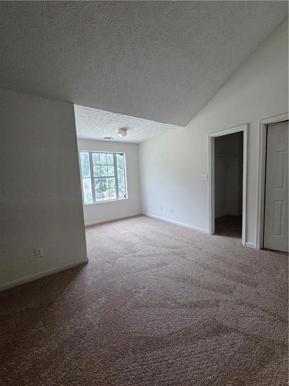 Photo - 975 Windwood Ct