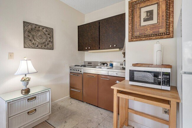 Photo - 11863 Wimbledon Cir Unit 427