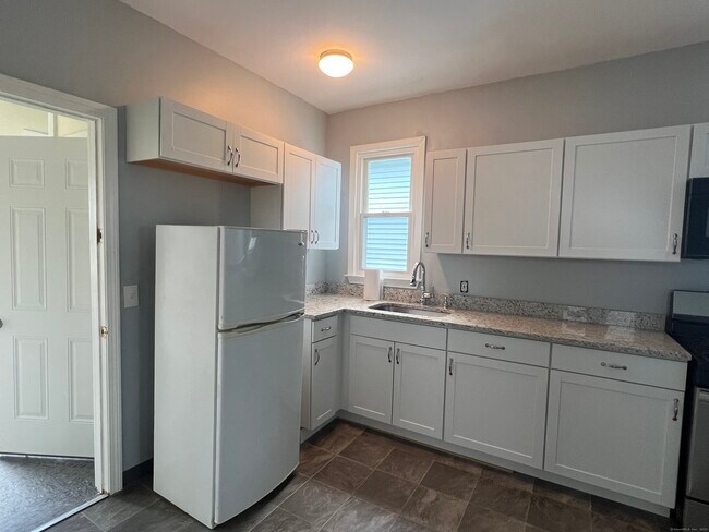 Photo - 123 2nd Ave Unit 2nd floor
