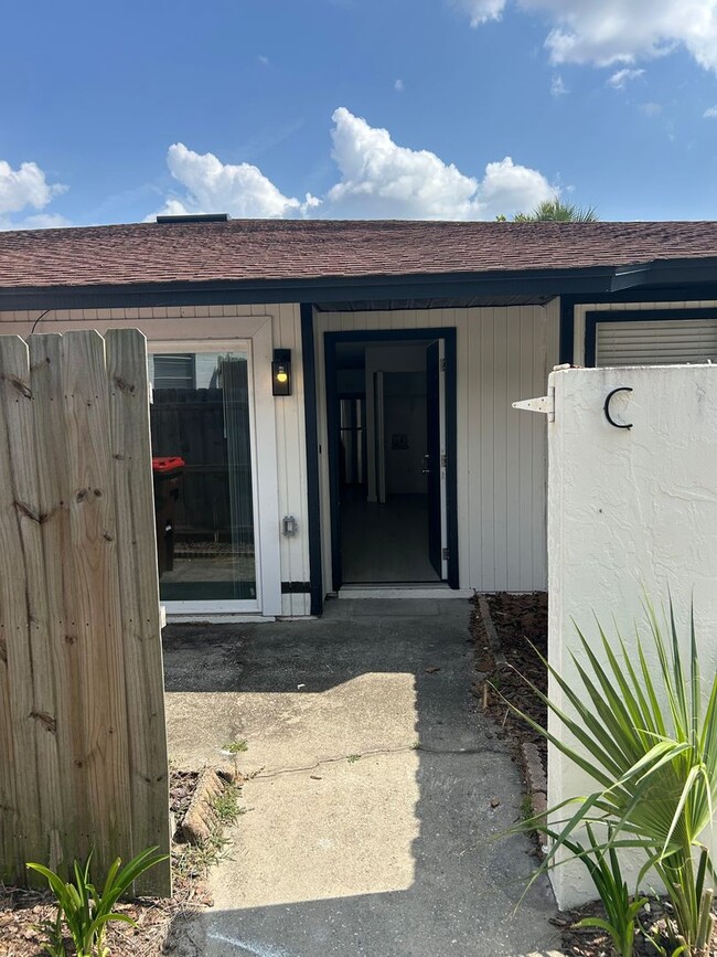 Photo - 2955 SE 53rd Ct Unit C