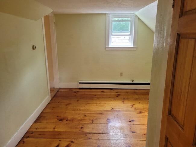 Photo - 273 Washington St