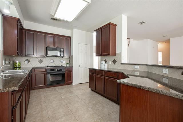 Photo - 9305 Amber Downs Dr