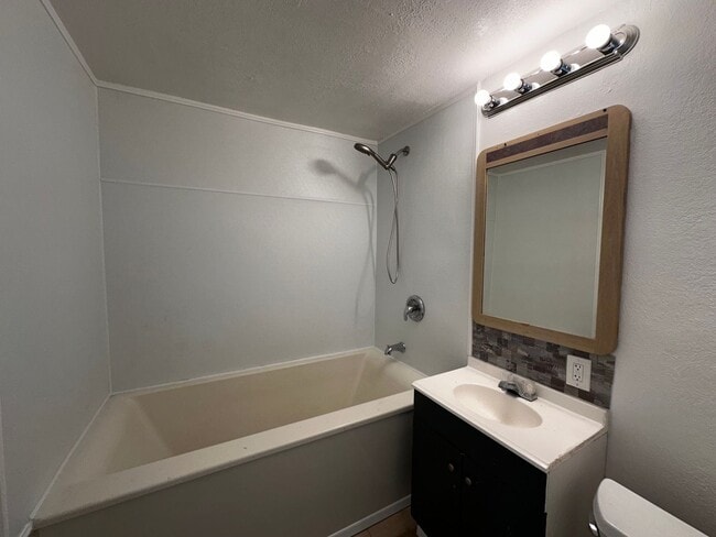 Photo - 1 Bedroom 1 Bathroom Mobile Home
