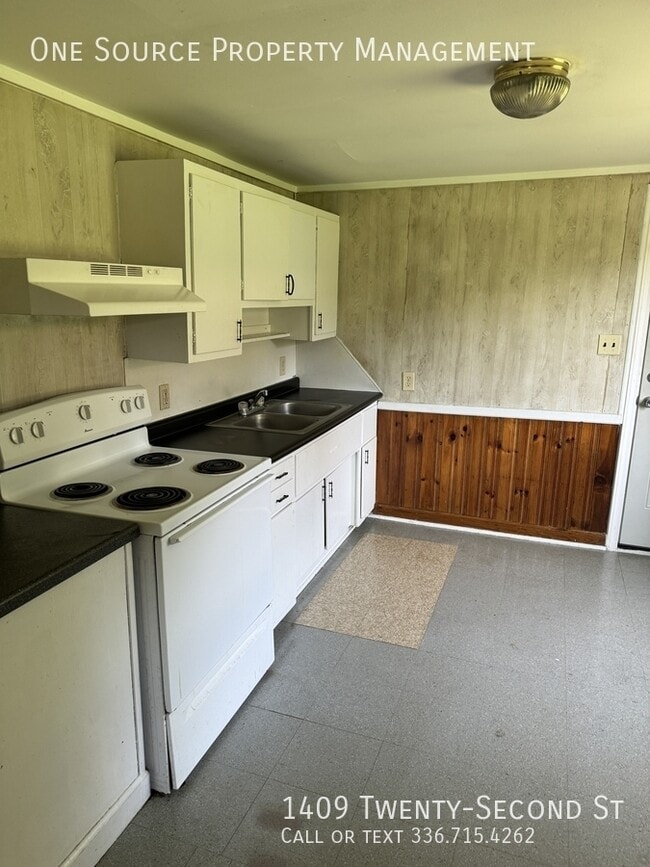 Photo - 1409 NE 22nd St