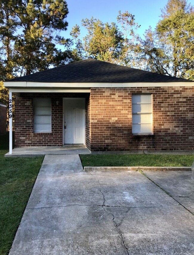 Photo - 2359 Elm Park Dr