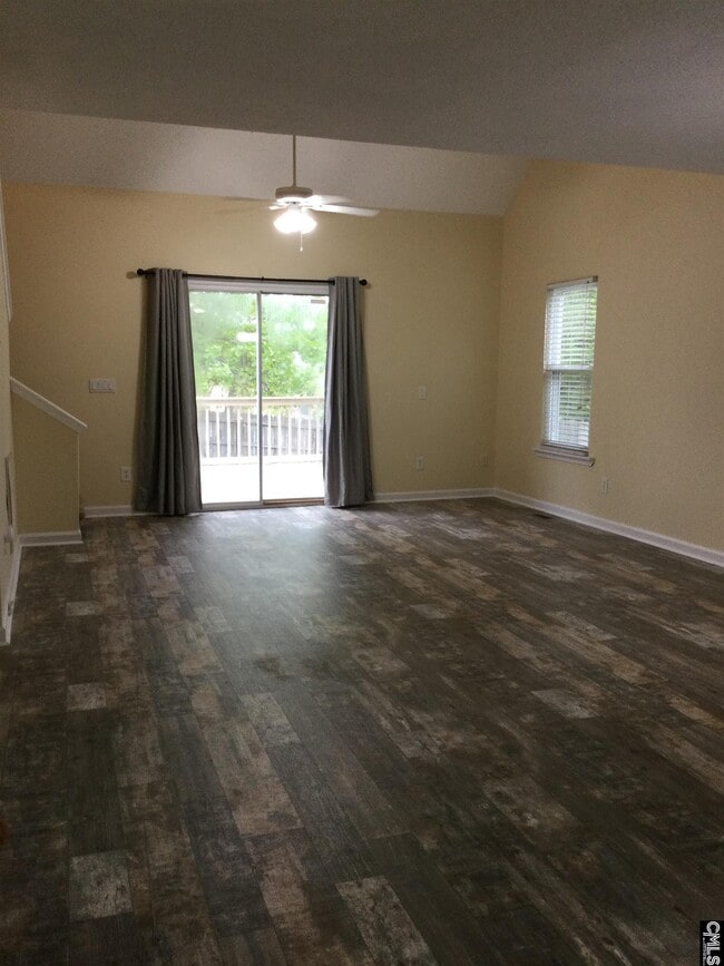 Photo - 15 Lamplighter Ct