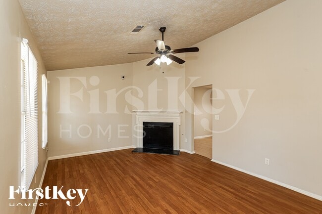 Photo - 6450 Peppermill Ln