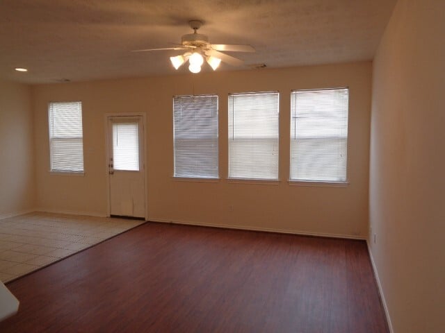 Photo - 6155 Morningshire Ln