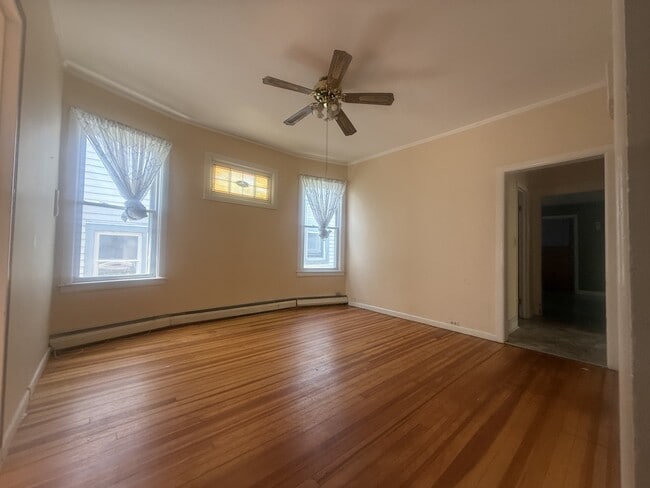 635 Myrtle Ave