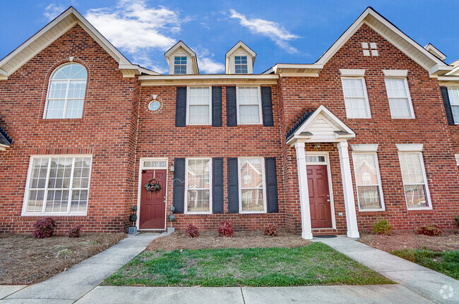 Building Photo - The Arbors Rental