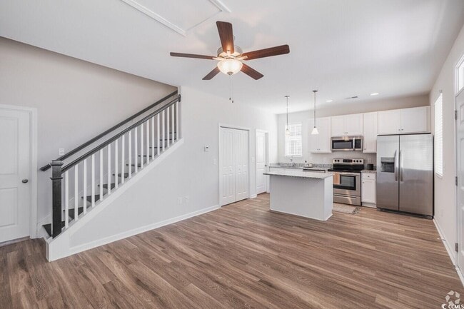 Photo - 1501 Flatwood St