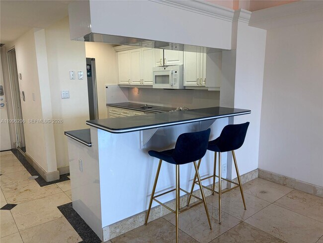 Photo - 1717 N Bayshore Dr Unit A-2254