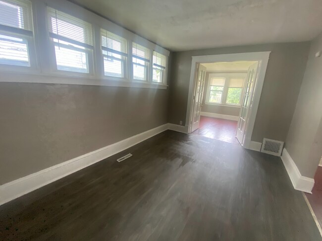 Photo - 2511 N Logan Ave