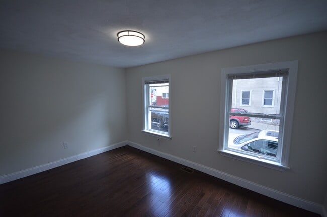 Photo - 128 Brooks St Unit 1