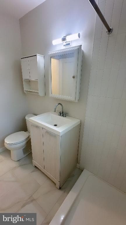 4004 Beecher St NW Unit 102